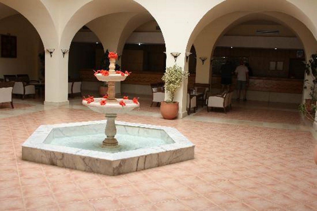 Oasis Marine Hotel Sangho Bagian luar foto